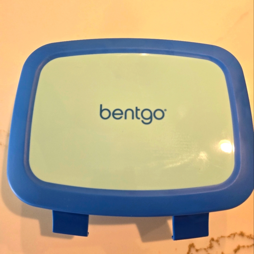 Bentgo Blue Lunchbox